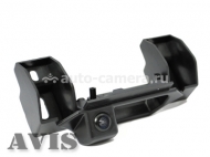 CCD штатная камера заднего вида AVIS AVS321CPR для SUZUKI SX4 (#084), интегрированная с ручкой багажника
